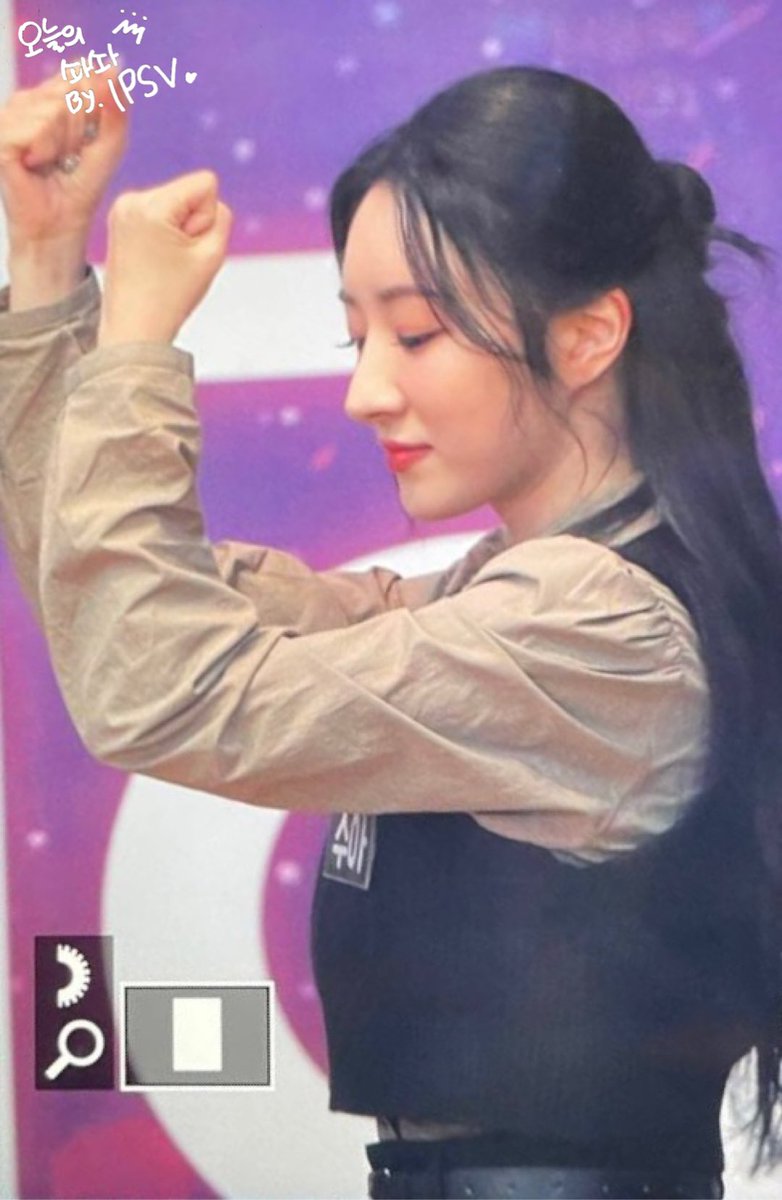 impulsive_sua's tweet photo. 230529 #드림캐쳐 #수아 #김보라 #DREAMCATCHER #SUA 프리뷰

i can't stay away from you
변하지 않을 것 같은 맘,, 🫧 https://t.co/TW8JXnJXhN