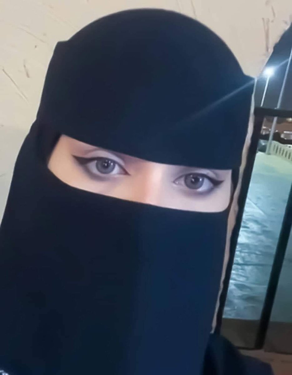 سؤال 
ما هو اجمل شيء في الزواج !؟