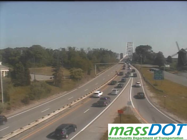 RobHakala's tweet photo. #MATraffic - Delays already building leaving the Cape! Route 6 West: Heavy in the one lane stretch between X85/RT-137 and X82/RT-134 #Harwich and again approaching the Sagamore Bridge. #MADOT Traffic Cams https://t.co/kYdeiW4eor