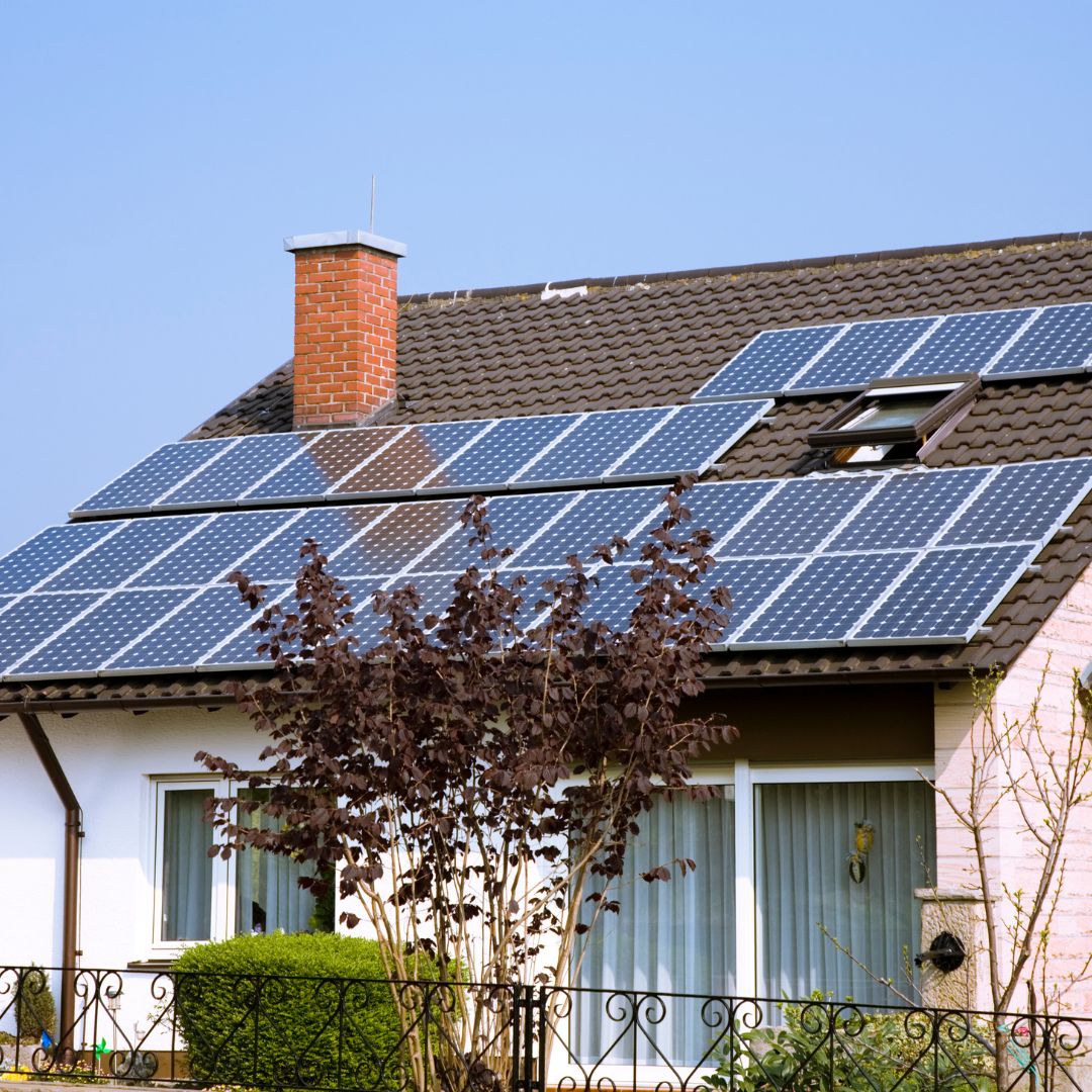 We install #SolarPanels, #PowerStorageSolutions and use this energy to power the home. Find out more: projectcurv.co.uk