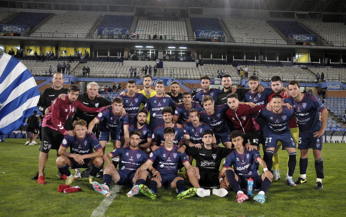 La perfecta definición de EQUIPO. Sois maravillosos. GRACIAS por esta temporada #SEGO ♥️💙