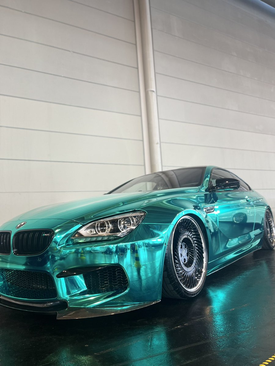 tt_skully_'s tweet photo. Wer würde mitfahren ? Retweet =safee💙💨#auto #spotted #bluee https://t.co/hfaj3SW0nJ
