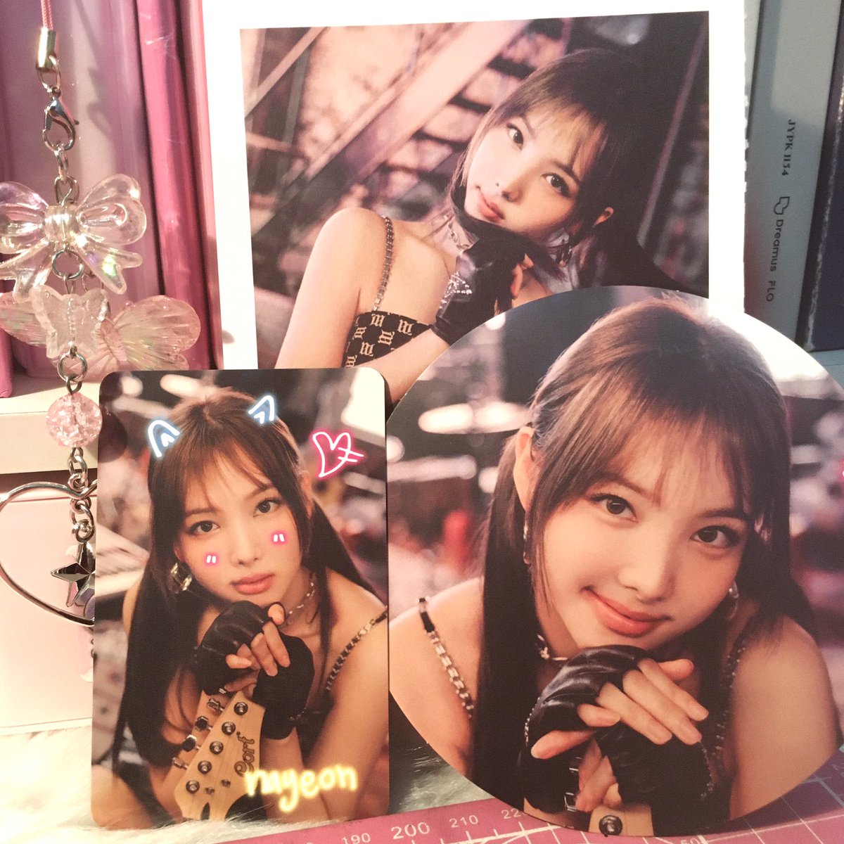 wts lfb ph ★ .ᐟ

   nayeon season greetings
   onhand — good condi

   price : 99 php
   PAYO [ once oc is sent ]
   mop : gcash only
   mod : jnt direct

   reply or dm to claim — 🐇
   #nayeonicartsells 

t. twice sg 2023 season greetings photocard pc