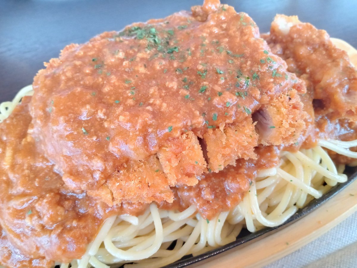 pypyajaj's tweet photo. なんかさ、探し求めちゃうよね
釧路生まれとしては🍝
#JCafe #三愛自動車 #スパカツ https://t.co/tXoFA87AZg