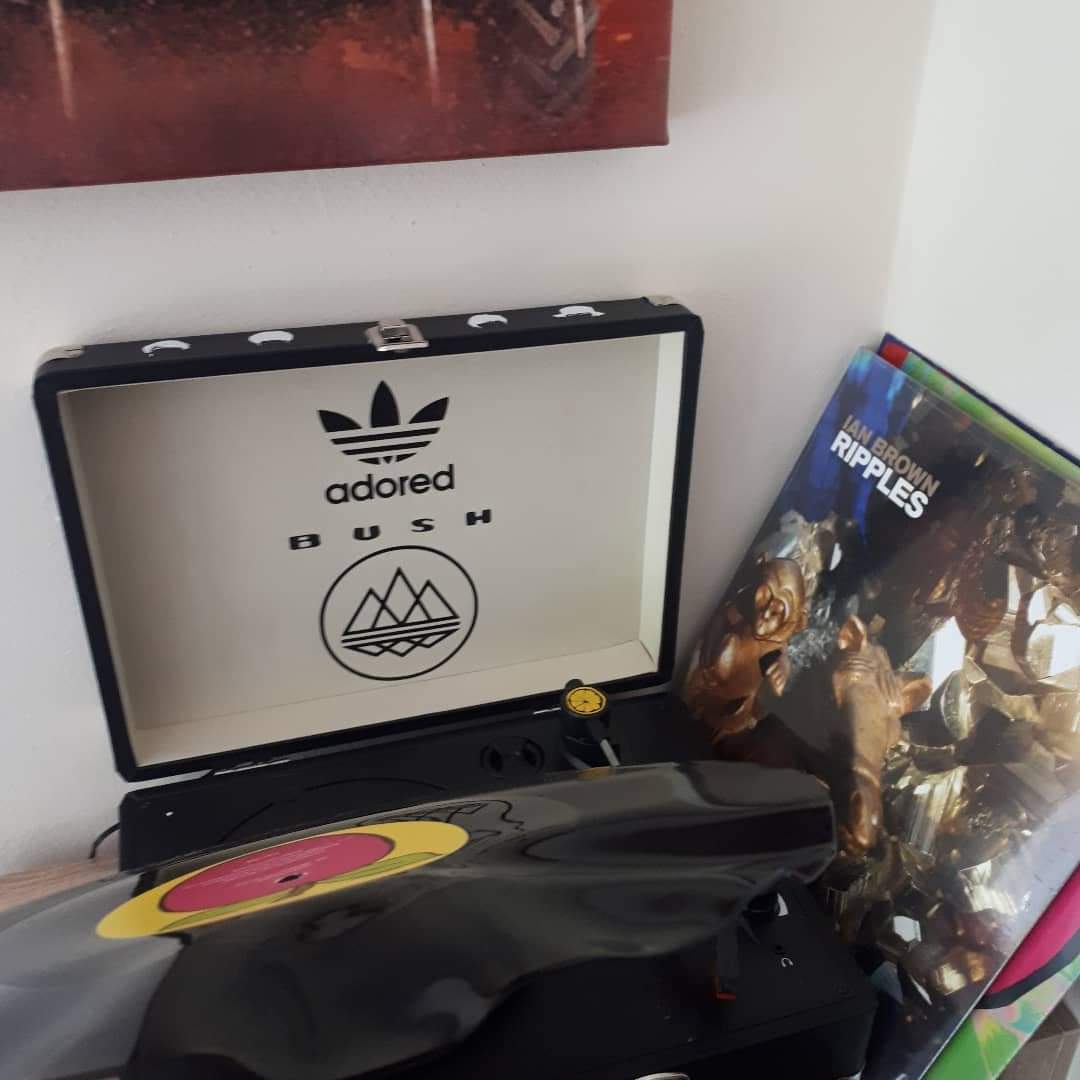 Flashback to the time I disappointingly realised I left my northside vinyl in the sun 🤦‍♂️