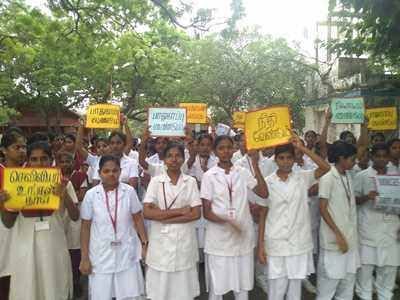 AddyVenu's tweet photo. CM is away &amp; Chennai is under chaos.  (When he was in the state, it was not peaceful either)

5000+ Temporary Nurses are in protest to demand for job permanency.

TNSTC workers are in protest against privatization.

@Veera284 @voiceofsavukku 
@Velu_SavukkuBro

#Filepics https://t.co/DrOCMiSONe