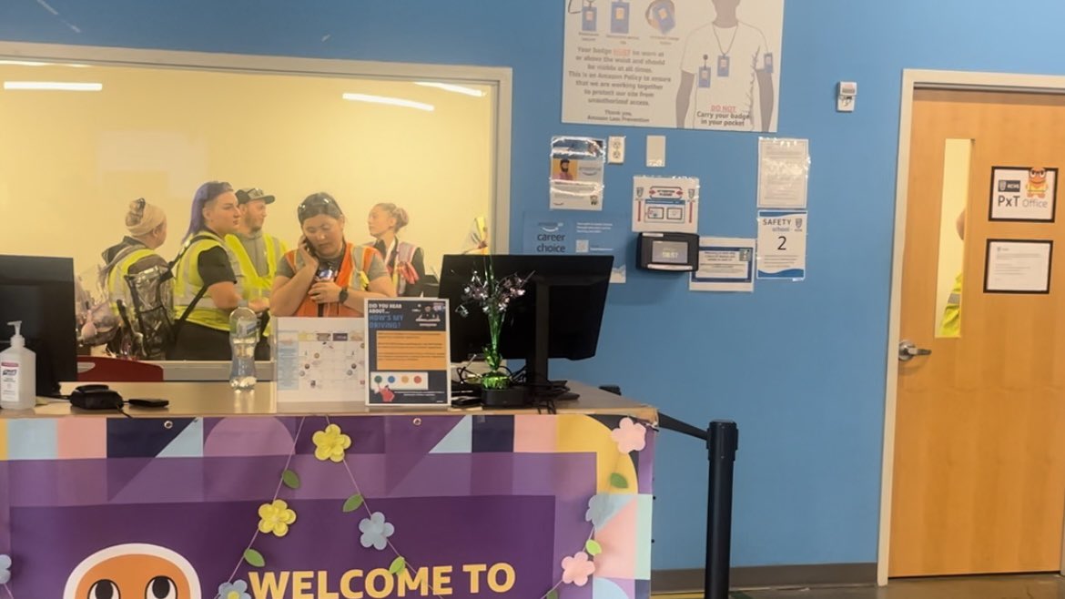 HAPPENING NOW: Bedbug outbreak at KCVG in ramp crew van 463. Crew is in the HR office refusing to be sent home without full shift pay including holiday time &amp; 1/2. 

This has been an issue at KCVG for a year. Management has refused to take decisive action