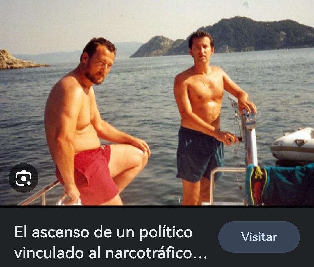 VaneGarciR's tweet photo. de verdad queréis a este personaje de presidente del país? https://t.co/QeM06T1srN