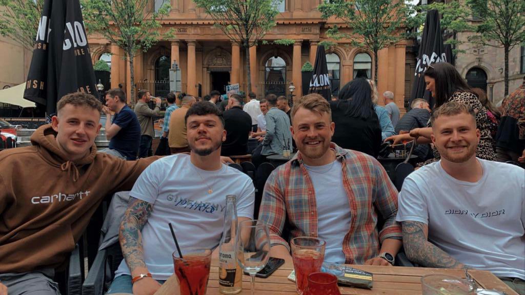 Crew 1 would like to say a big thank you to #Belfast for welcoming us. Ships company used the 48 hour stand down period to relax, see the sights and enjoy the best of the city.