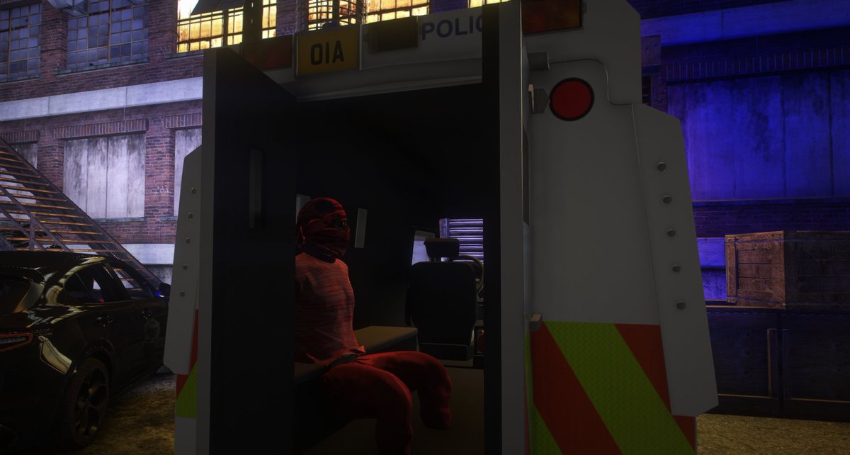 6croleplay's tweet photo. The PSNI carried out multiple house raids on a notorious gang, they siezed hundreds of thousands of £ worth of illegal items &amp; 2 weapon benches - 1 suspect was caught at the property. 

#FiveM #network6 #gtarp #fivemrp #NorthernIreland https://t.co/KemMWrUgcX