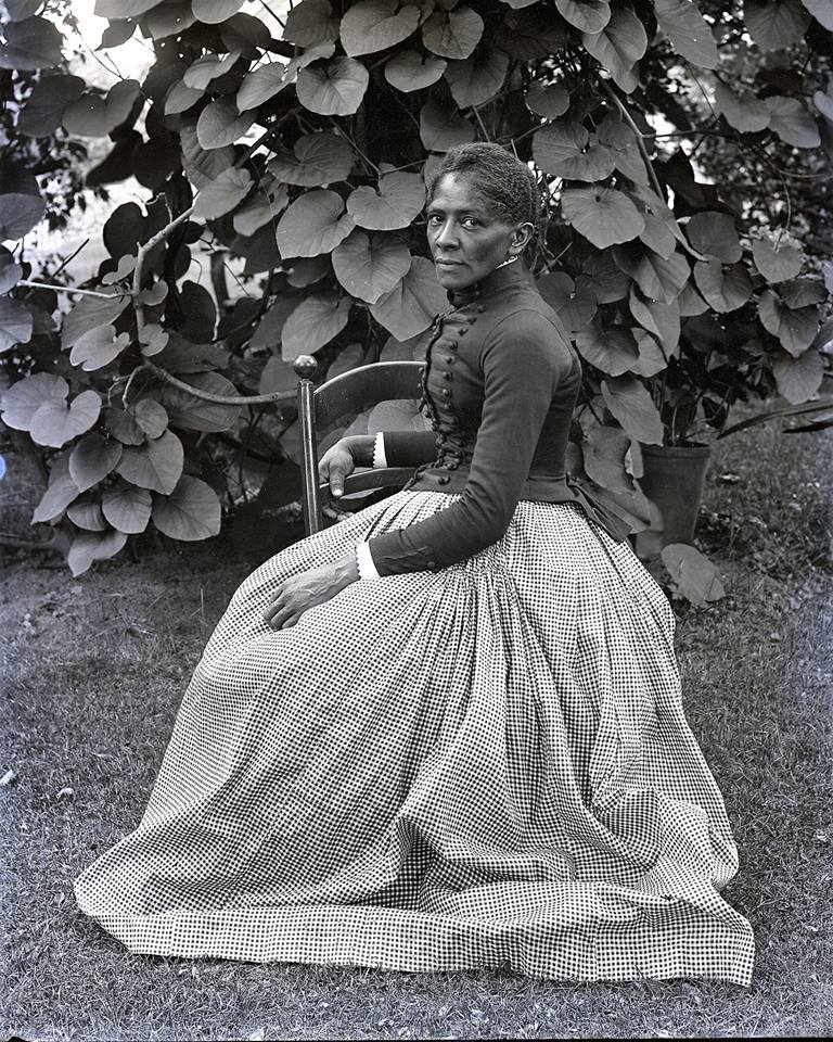 Susie King Taylor served in the American Civil War. Her captain wrote “I regret that you are debarred from having your name on the roll of pensioners as an Army Nurse; for among all the number of heroic women whom the government is now rewarding, I know of no one more deserving.”