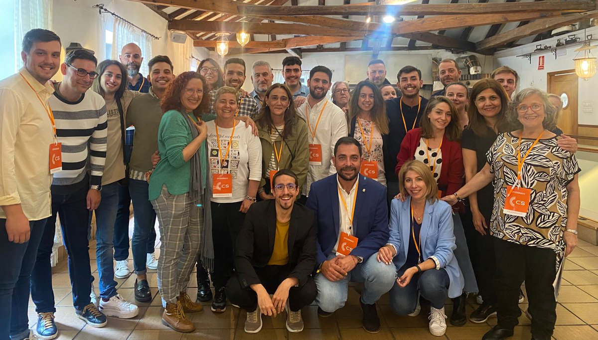 Estamos orgullosos del trabajo que hemos llevado a cabo durante los últimos ochos años para Pinto hasta el último día por responsabilidad y respeto a los vecinos.

Gracias equipo🧡