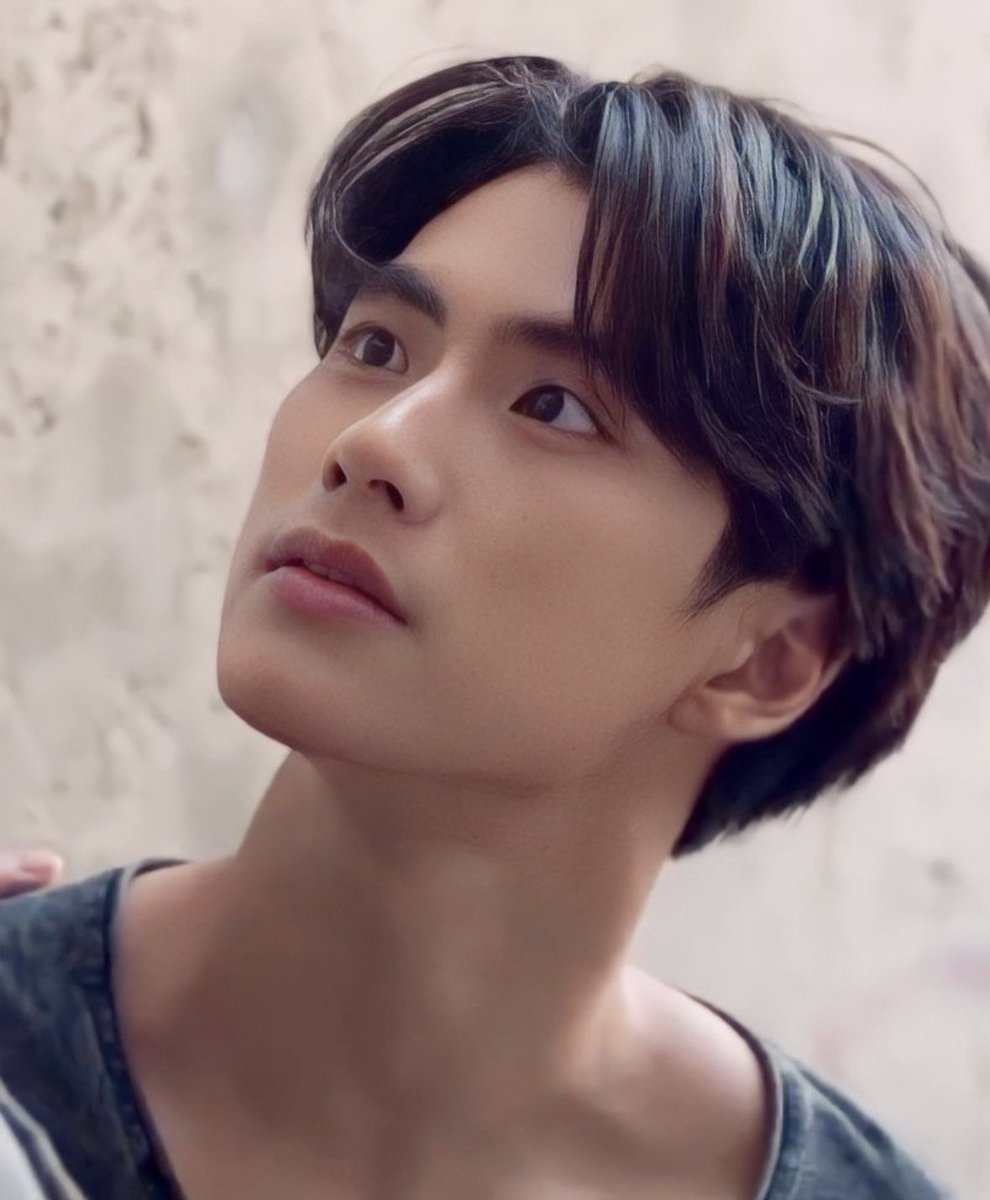 pawatsmatcha's tweet photo. I’m going to miss Pakorn so much. Such a sweet and lovely character. He reminds me of Ohm a lot and is hands down one of the most visually stunning characters I’ve seen on screen 🥹🥹🤧

#DoubleSavageFinalEP https://t.co/evbym103jW