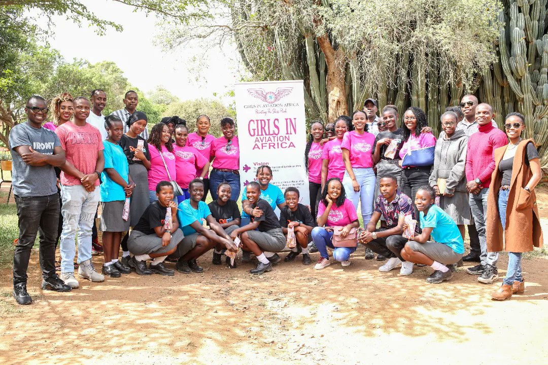 darajaacademy's tweet image. Girls in Aviation Africa seeks to increase the number of female aviators in the African space.

Daraja was privileged to host this amazing team over the weekend for mentorship and we are grateful to have received a donation towards their school needs.
#DarajaGirls #GirlsEducation