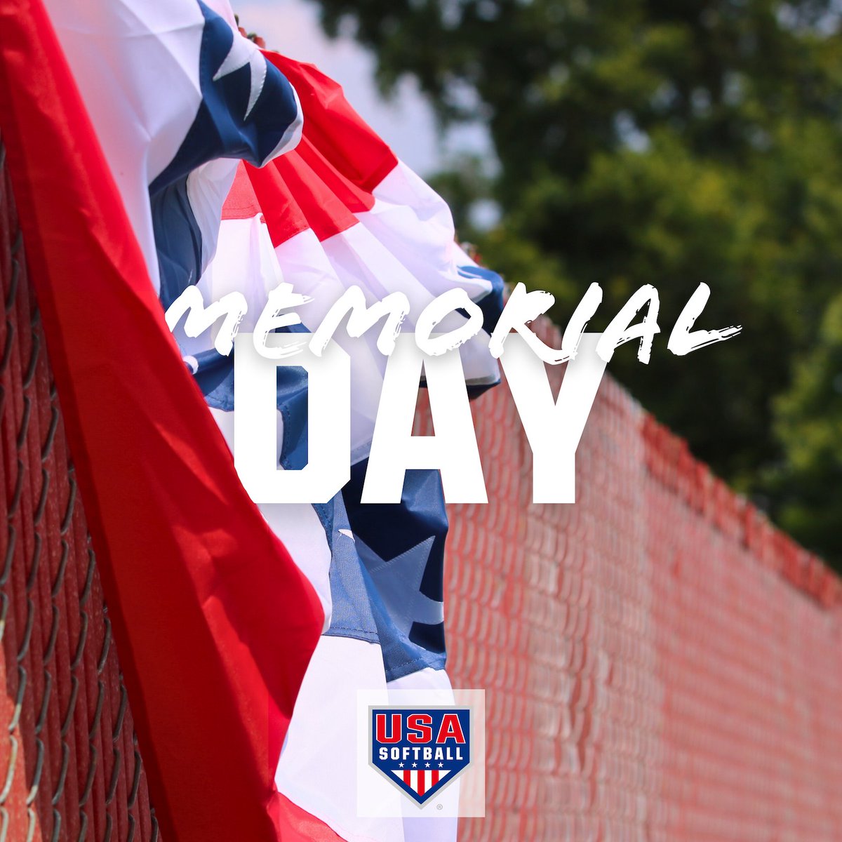 USASoftball's tweet photo. We 𝗿𝗲𝗺𝗲𝗺𝗯𝗲𝗿 &amp; 𝗵𝗼𝗻𝗼𝗿 all those who made the ultimate sacrifice in service to our nation 🇺🇸

#MemorialDay https://t.co/PaHnXkfmWR