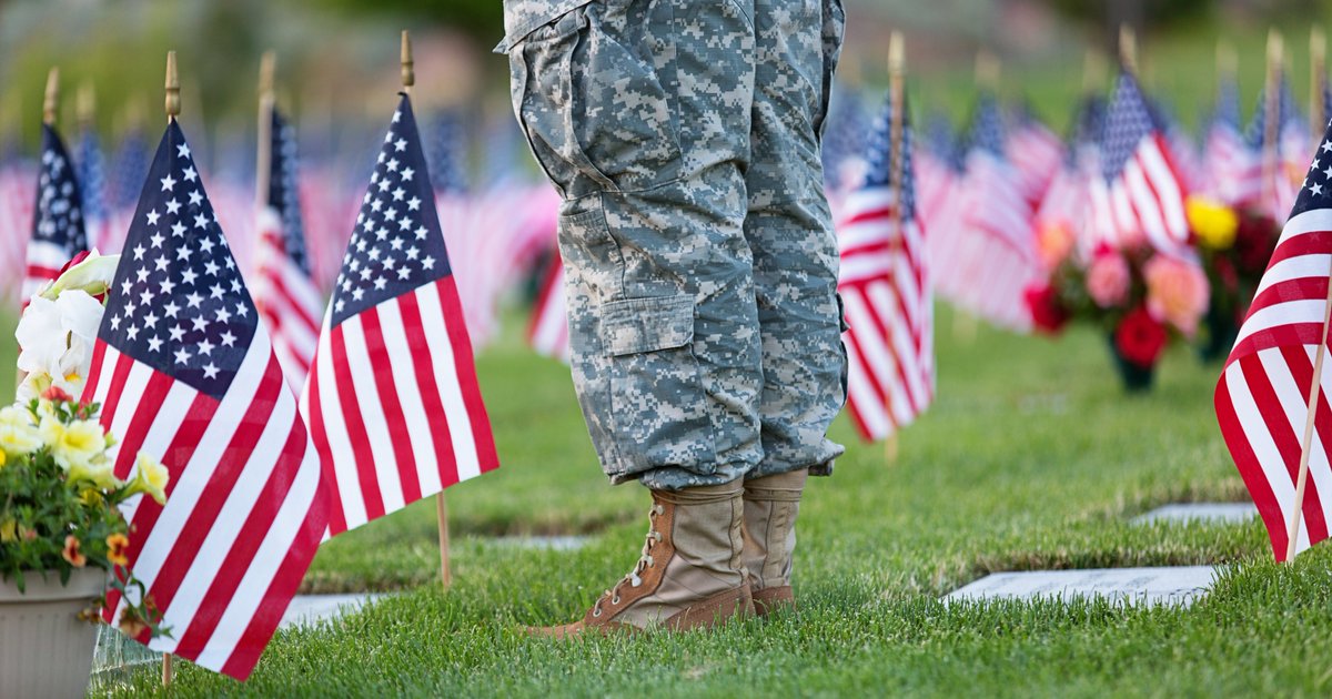DenburyInc's tweet photo. Today, on Memorial Day, we remember those who have given their life in service of protecting the freedoms we cherish. We honor the sacrifices they made so that we may continue to live peacefully. #honorandremember https://t.co/jXfSMIc8Ns