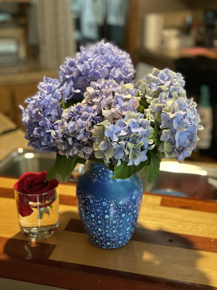 ChristineHeth's tweet photo. It’s been just a smidge since I last tweeted. Made this plaque the other day so thought I’d share it. Made the vase last weekend and just added flowers from my yard. So much crap in the world today, let’s flood these platforms with only goodness, kindness, love and joy! https://t.co/a4QvAvKga9