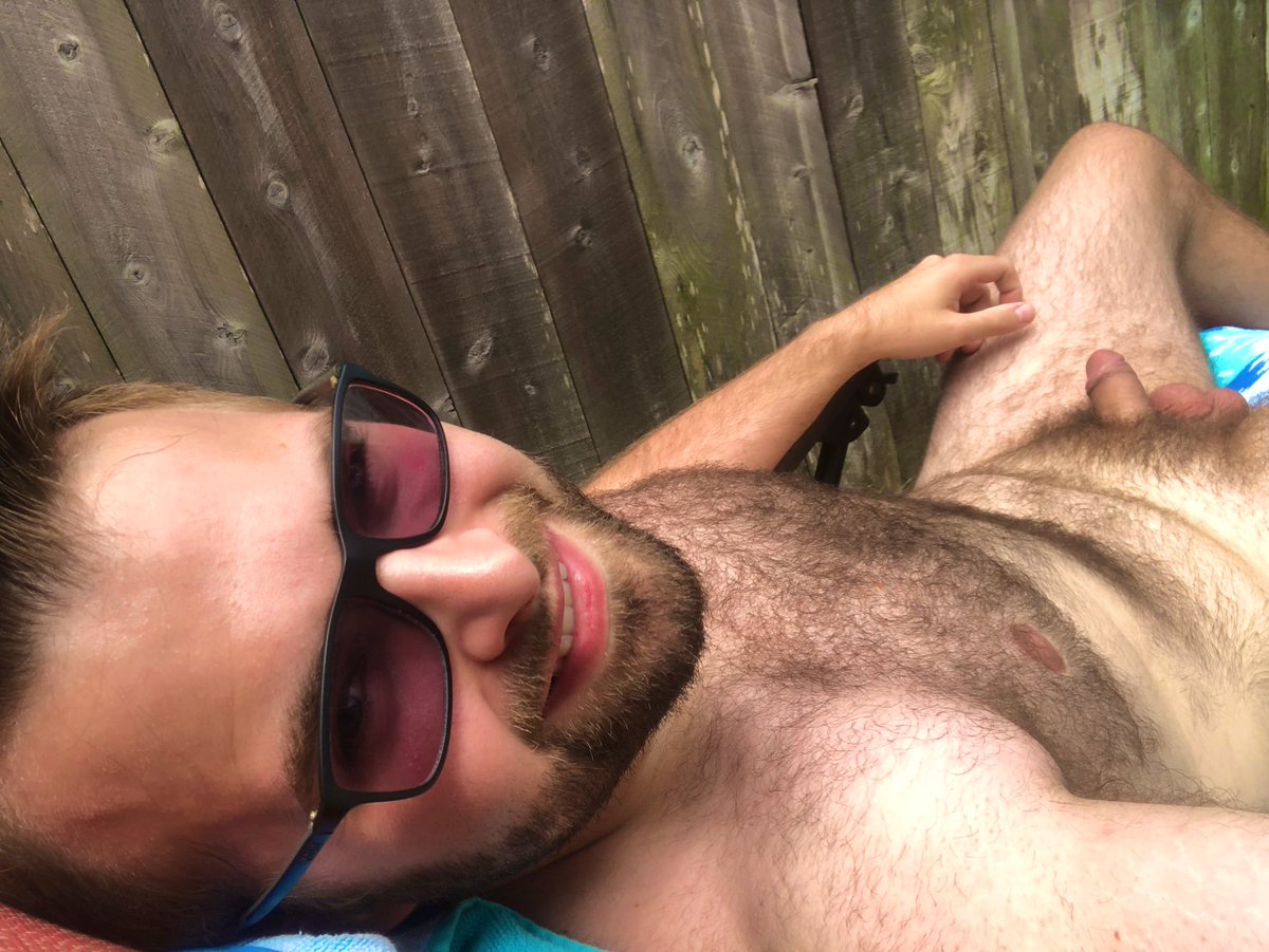 Nudist Guy tweet media