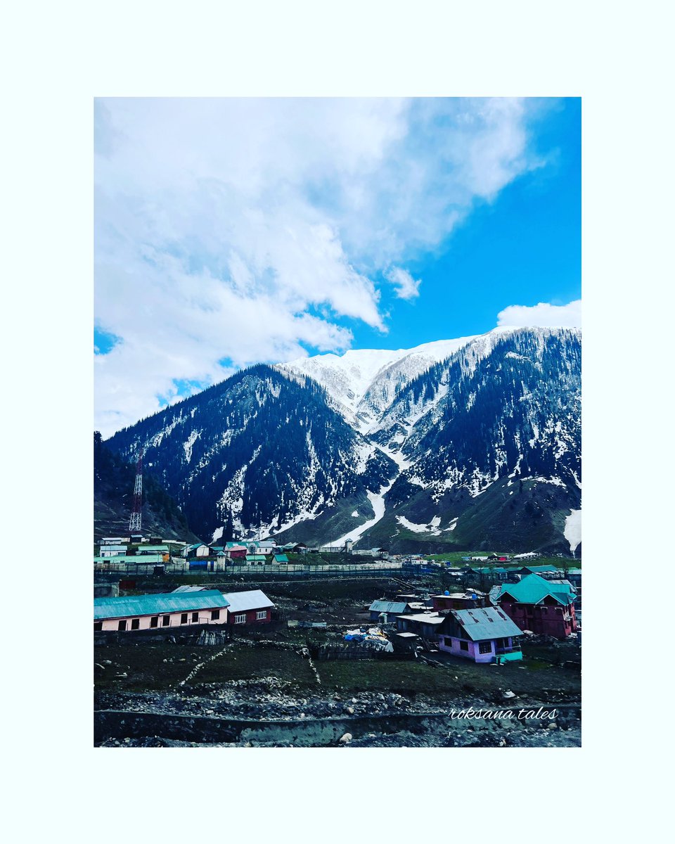 @clicks1222 Sonamarg, Kashmir
#roksanatales #ikigai #ikigaisoul #travelblogger #traveler 
#Photography #PhotographyIsArt #photooftheday 
#landscape #NaturePhotography 
#REFLECTION