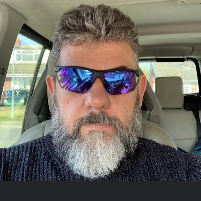 AZIONERally's tweet photo. #NewProfilePic https://t.co/tuh6SSeEyo