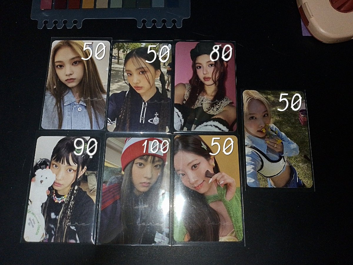 luvlyseoky's tweet image. ⋆ ★ wts lfb ph | RUSH SALE !!

╰┈➤ twice &amp;amp; newjeans pcs prices alr indicated in the pictures 🍭

✦  all in mint condi except dani beret
✦  can do one-week reservation with nrdp (prio payo &amp;amp; getting more)
✦  mod: flash &amp;amp; jnt
✦  mop: gcash

📍 meycauayan, bulacan