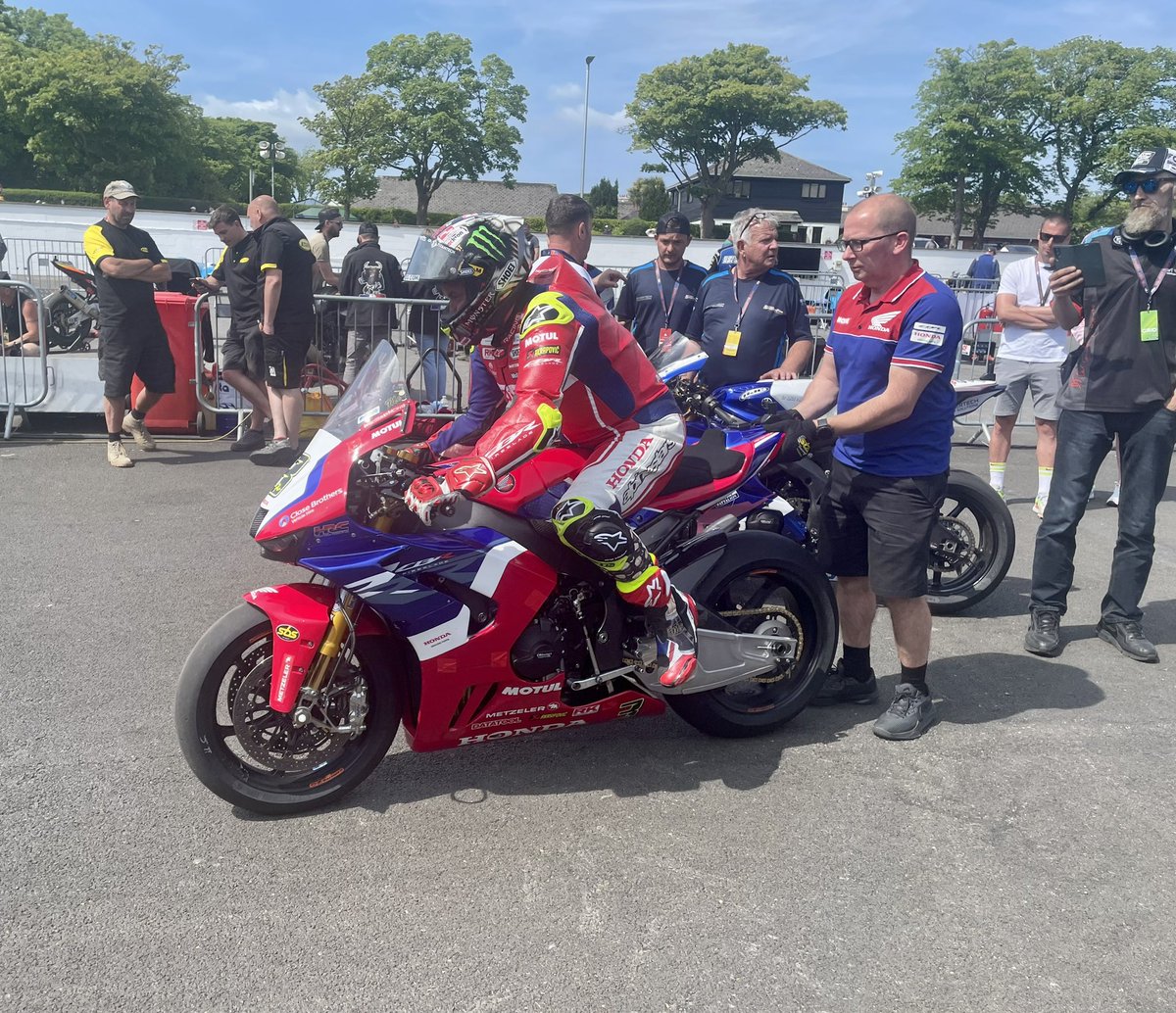 Rebecca McGuinness tweet media