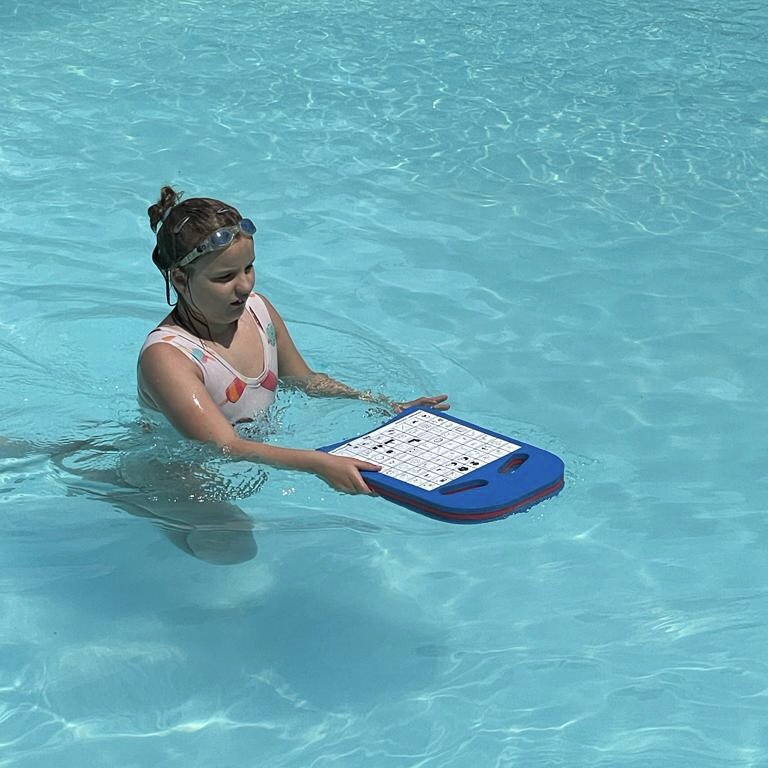 Kennt Ihr Casa Mia?
Dieses wunderbare Projekt wurde von Dagmar Eicken-Lüchau und ihrem Mann ins Leben gerufen - ein Ferienhof für Familien mit Kindern mit einer Behinderung in Italien soll allen Familien entspannte Ferien ermöglichen. Heute wird dort unser Schwimmbrett eingeweiht