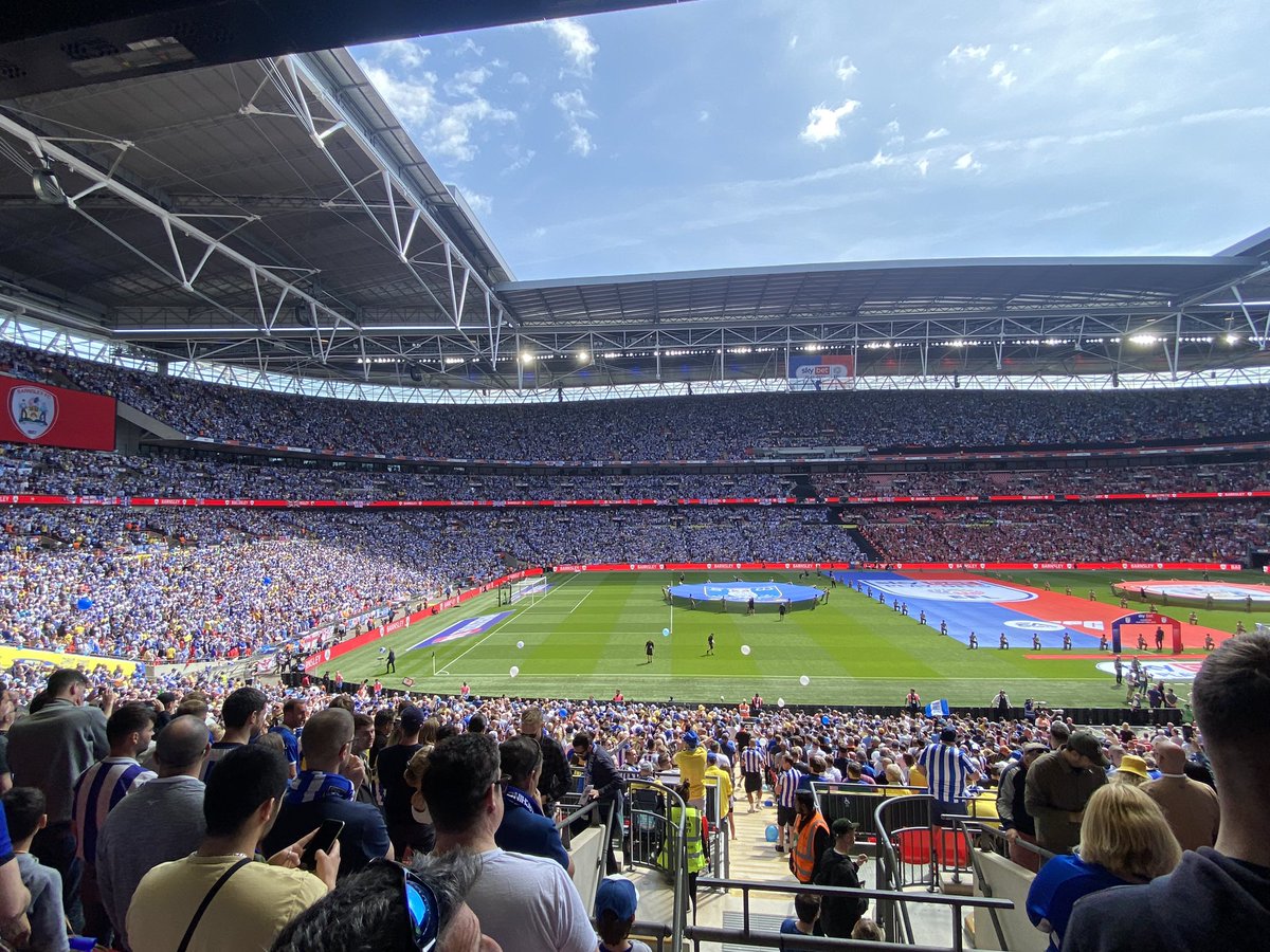 swfc's tweet photo. Our fans. Wow! 🤩 https://t.co/MVDuDLqAR2