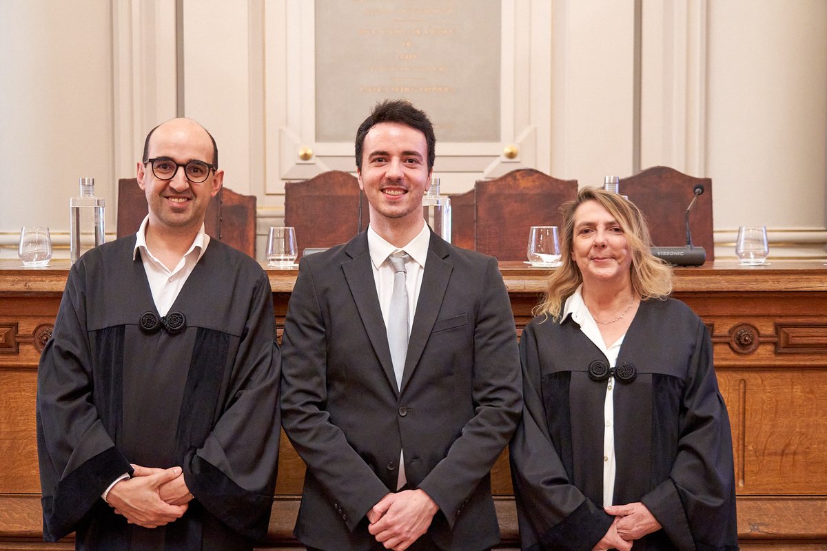 Congratulations to Doctor Pedro Castanheira for defending his #PhDThesis in #MechanismsofDisease & #RegenerativeMedicine🧑‍🎓👏

His #research work was supervised by Teresa Barona and @MiguelSeabra6 (#LS4Future #NMSResearch #NMS). 🧬🧫

Best wishes🤩

#PhDlife @NOVAunl