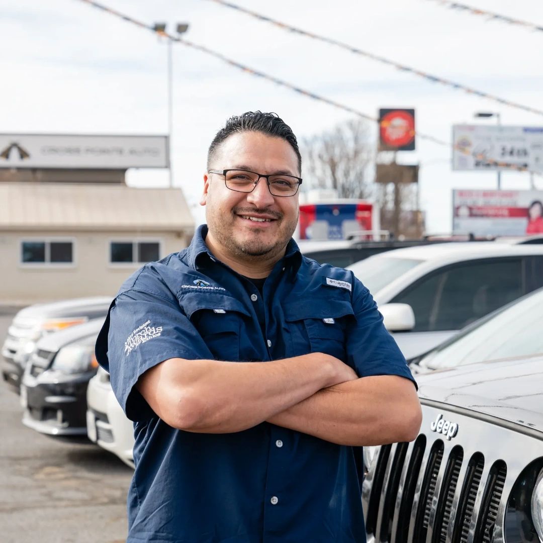 CPointe1's tweet photo. Behind all our vehicles is a team that truly cares about your satisfaction. If you have any questions, don't hesitate to give us a call at (806) 351-2886. #CrossPointeAuto #CarDealership https://t.co/tjVDLOE7F2