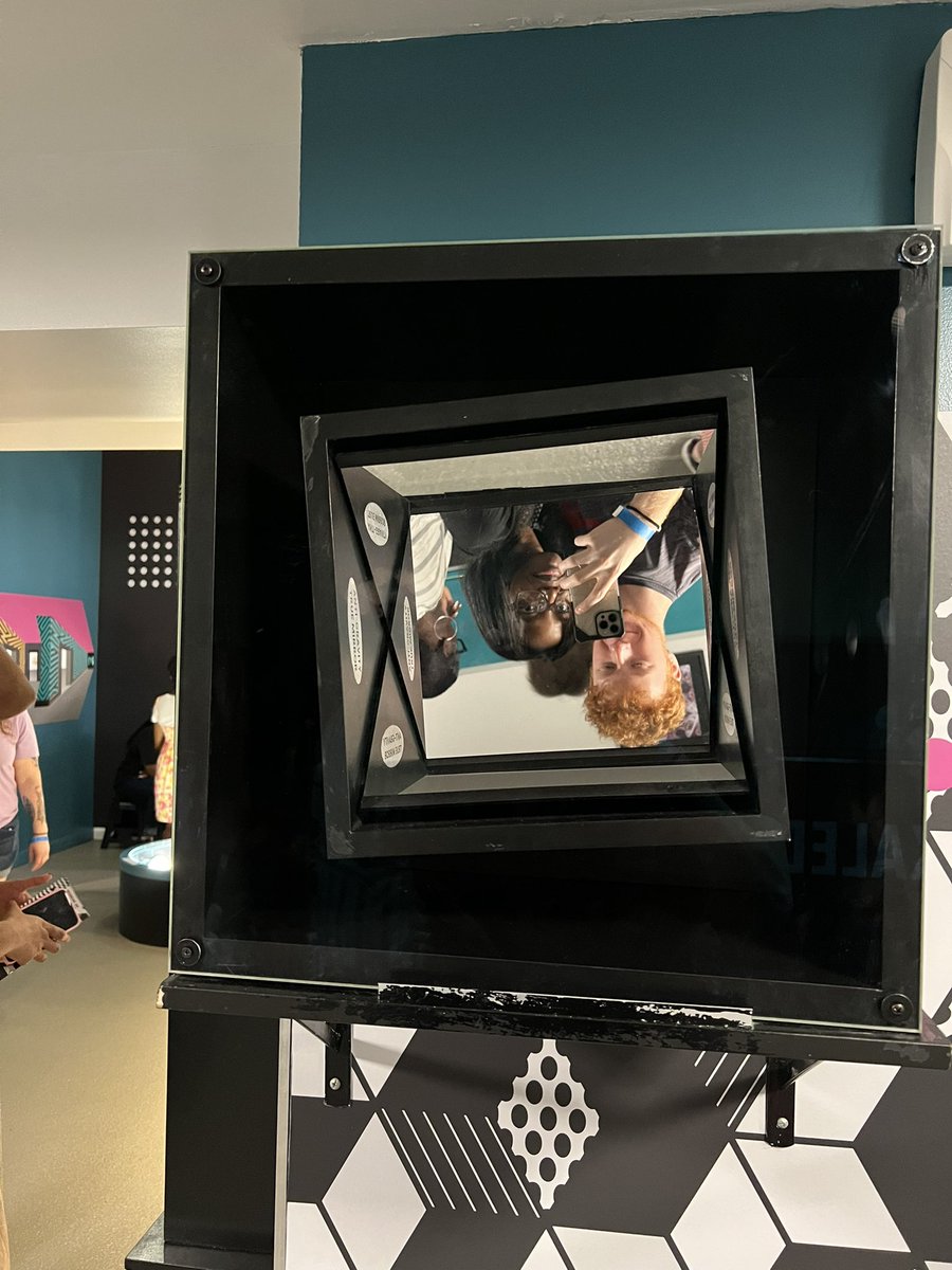 czy ⛄️🤍 tweet media