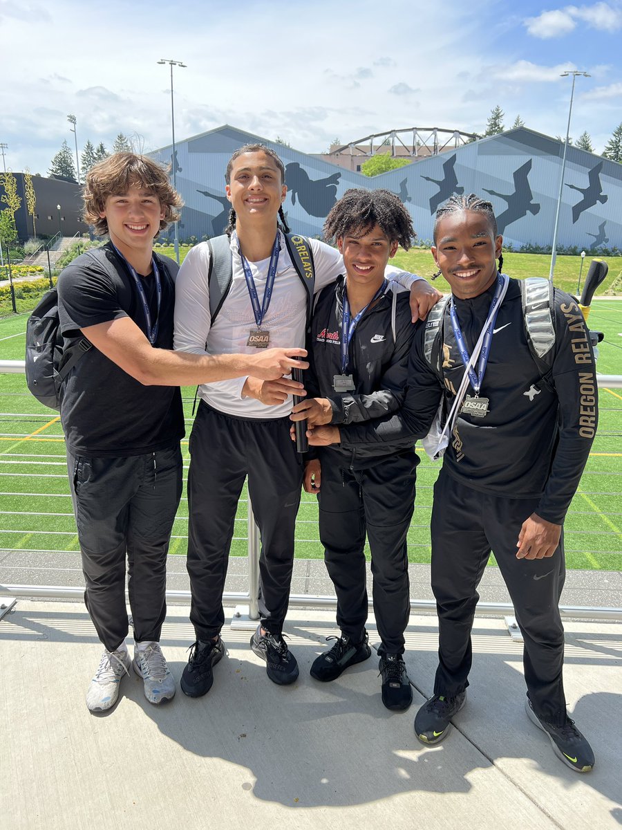 Salem Speed School does it again! The Viking 4 x 100 team finished as 6A state runners-up in a blistering school-record time of 42.11!!! 🔥 Congrats to Pierce Walker, Erick Gonzalez, Xander Odom and 100-meter champ DeMari Thompson for a historic day! Well done, Viks!!! 🥈🥈🥈🥈