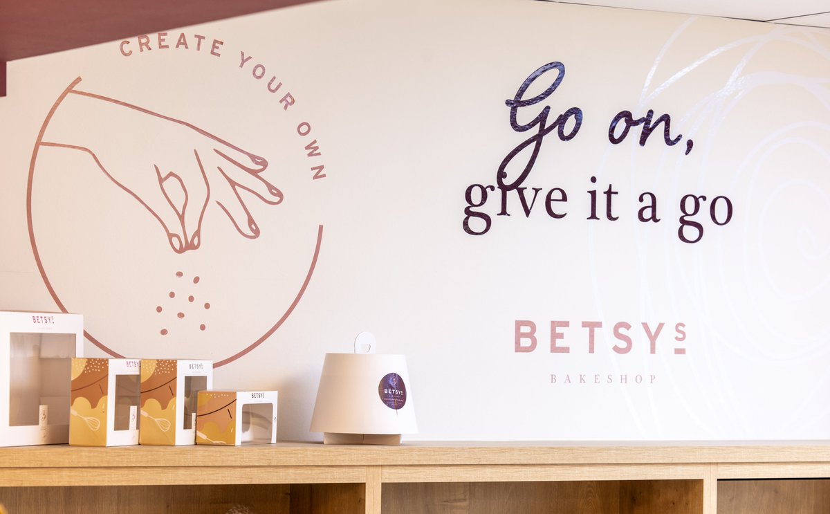 TapCreative tweet media