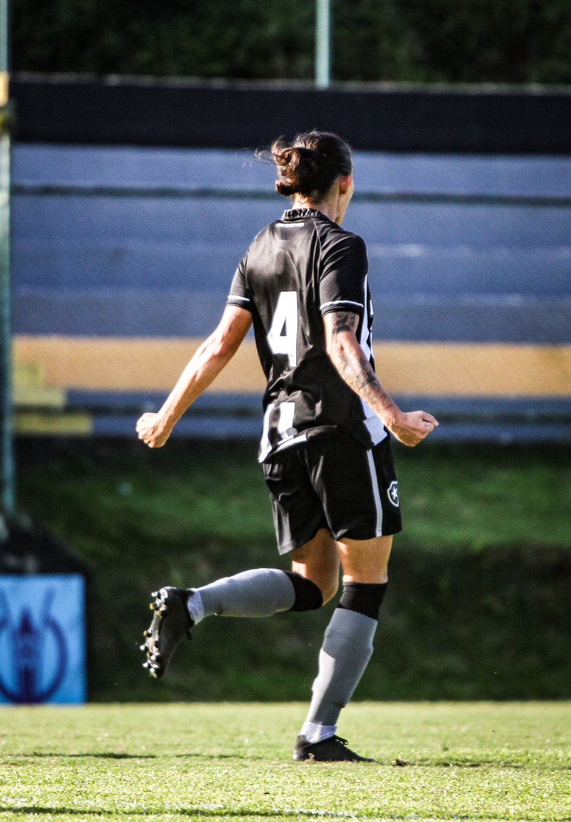 karen_bender's tweet photo. C L A S S I F I C A D A S 🔥🙏🏻 
@BotafogoFem @Botafogo https://t.co/cdISp3lvaB