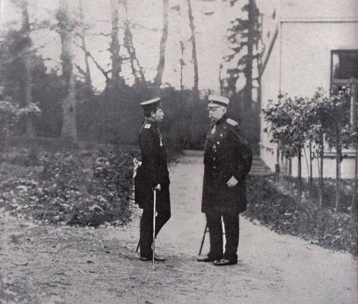 Genç Alman İmparatoru II. Wilhelm ve Şansölye Otto von Bismarck - 1888.