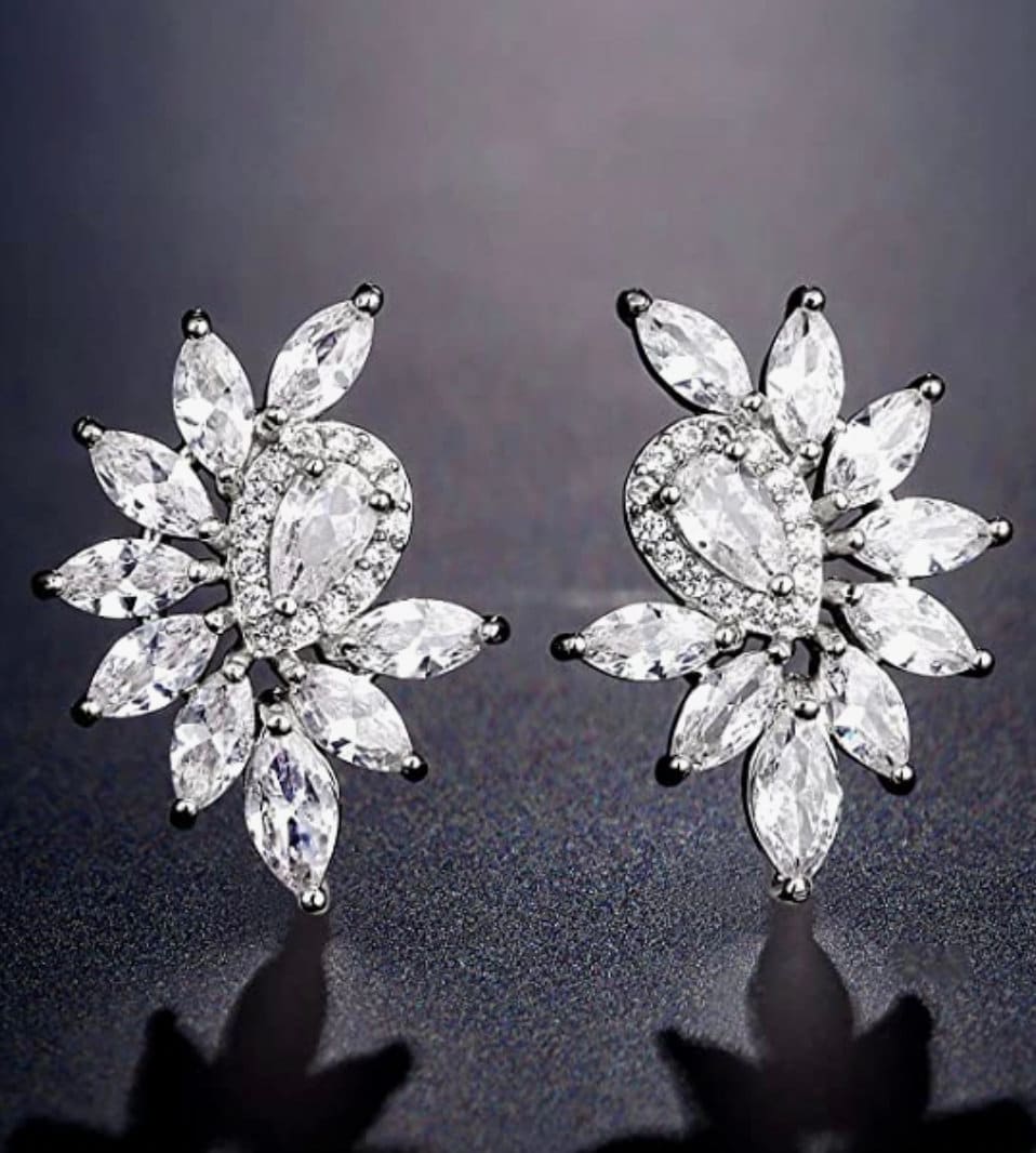 Silver Marquise Bridal Wedding Earrings Gauges - Wedding Gauges - Ear Gauges - Earrings - Ear Tunnels - Bridal Jewelry - Jewelry #BridesmaidGift #BridesmaidJewelry 
Buy here etsy.com/listing/139463…