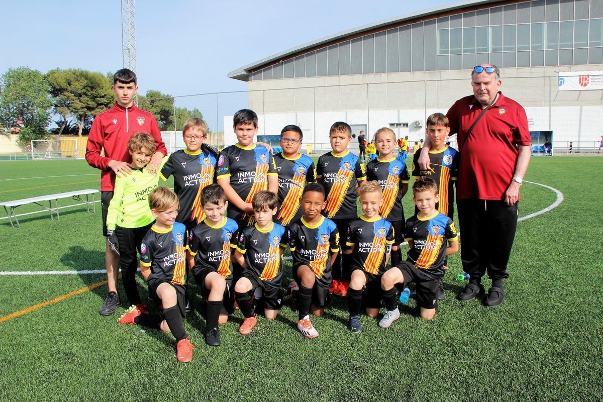 CD Atlético Nazaret tweet media