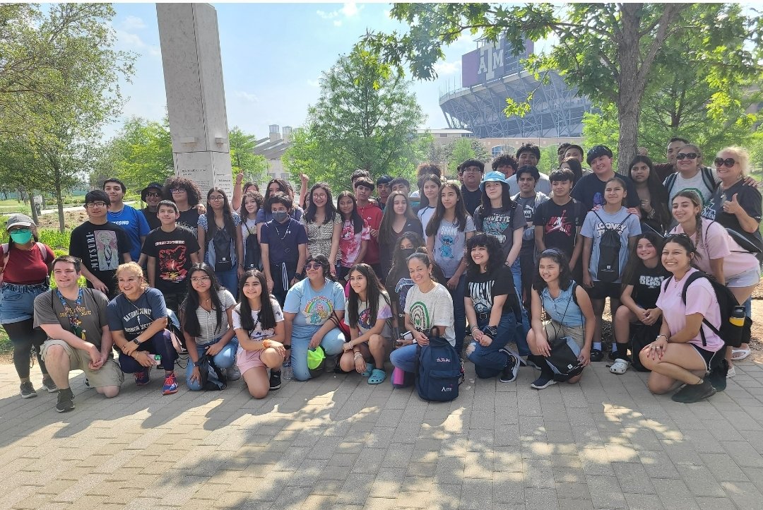 Thank you @ChumbleyMlissa and @TAMU for providing our Ross AVID scholars with the opportunity to start visualizing their future! #ThisIsAVID @NISDRoss