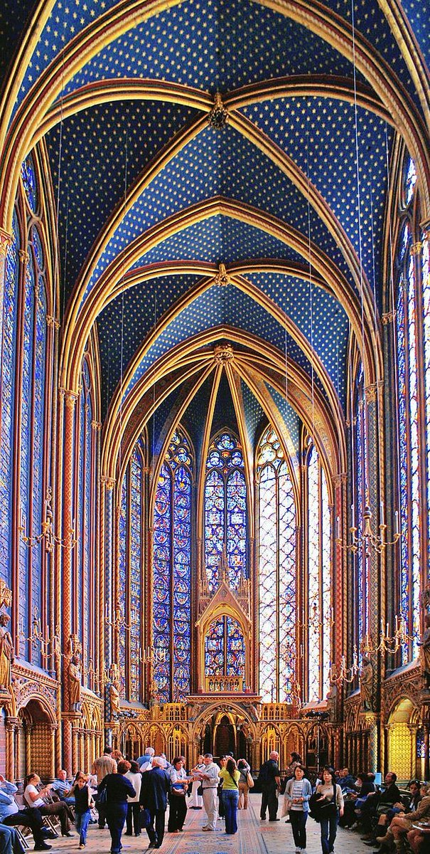victoriamolcc's tweet photo. Arquitectura y luz.

La Santa Capilla de París (siglo XIII). https://t.co/lmg5nFYdou
