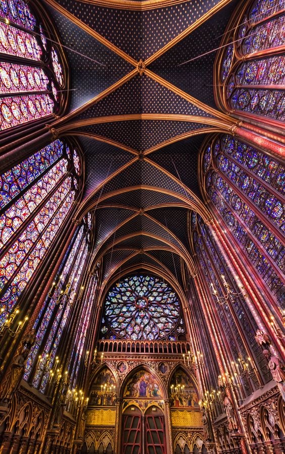 victoriamolcc's tweet photo. Arquitectura y luz.

La Santa Capilla de París (siglo XIII). https://t.co/lmg5nFYdou