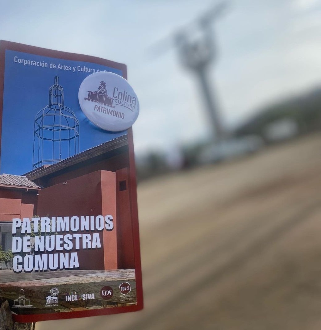 #DiaDeLosPatrimonios en #Colina celebrados en: #CentroCulturalDeColina ex-Iglesia de la Inmaculada Concepción de Colina fue construida en 1579 por encargo de la orden franciscana constituyendo uno de los templos más antiguos del país y #MonumentoVictoriaDeChacabuco <a href="/imvalenzuela/">Isabel Valenzuela</a>