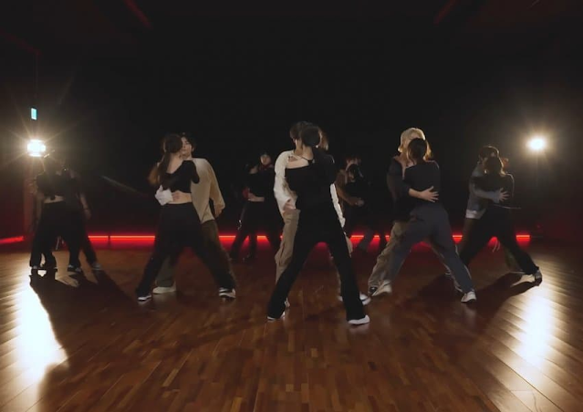 pannchoa's tweet photo. ENHYPEN releases dance version of Bite Me to the fans' dismay
https://t.co/9nRgvWp0rf https://t.co/SQfR6Jjp3s