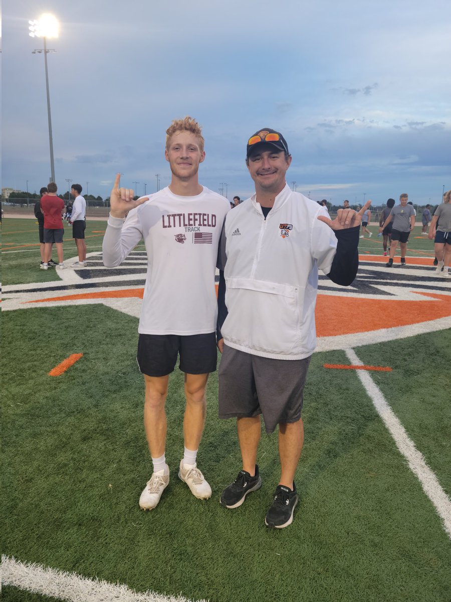 Thank you for instruction @CoachLusby. I really look forward to learning more from you in the future. @806hsscmedia @ScottHood63 @CoachHayward #1AND0BROTHERHOOD #FALCONSUP @utpbfalcons @UTPBFootball