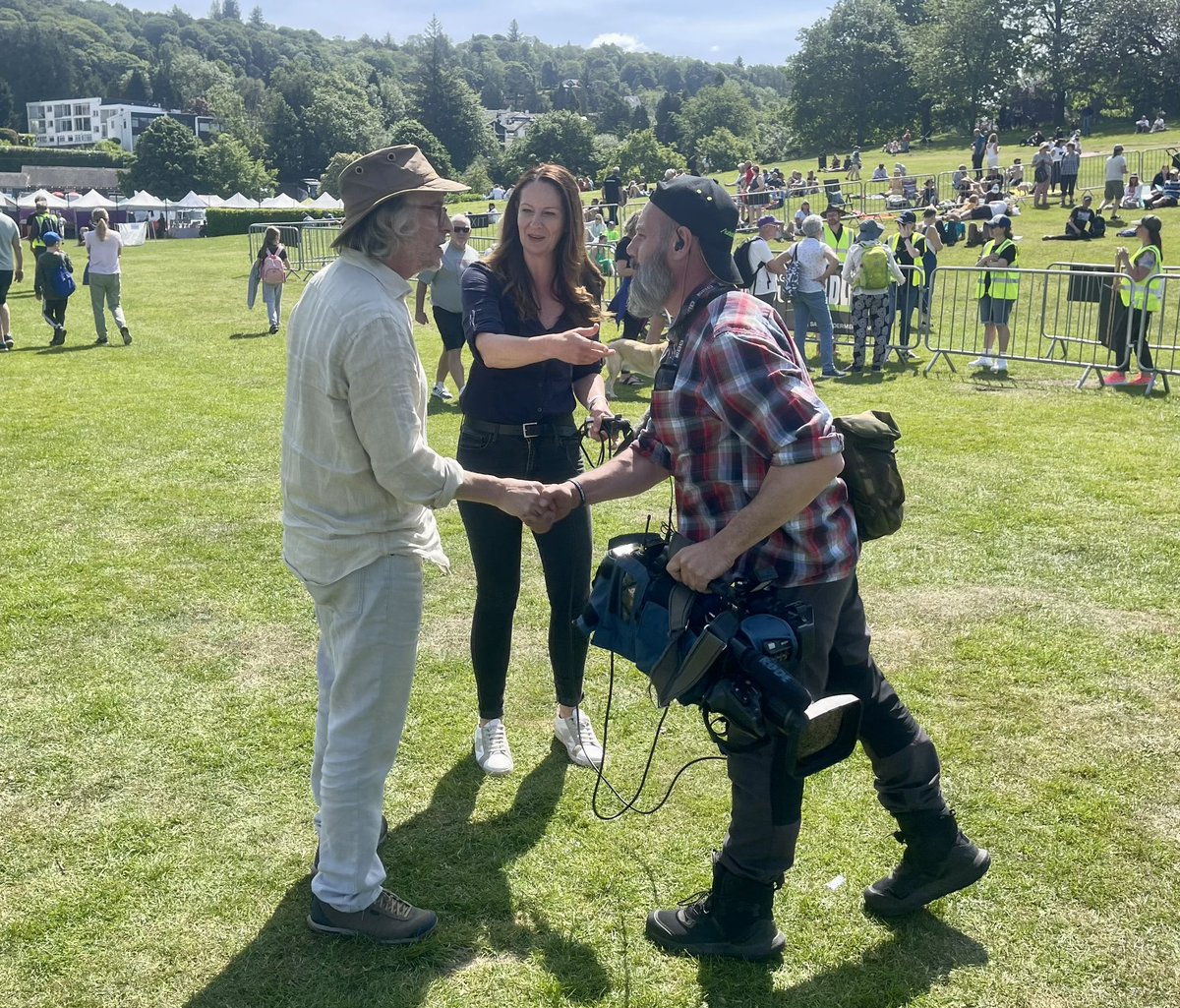 Rob - Filmmaker (@filmmakerrobd) on Twitter photo <a href="/alisonjfreeman/">Alison Freeman</a> introduces me to the real Steve Coogan. I like working with Alison. Despite what she says I wasn't besotted just impressed. <a href="/alisonjfreeman/">Alison Freeman</a> introduces me to the real Steve Coogan. I like working with Alison. Despite what she says I wasn't besotted just impressed.