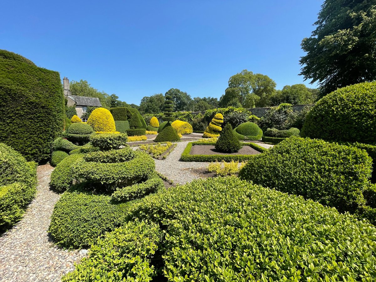 With lots of predicted sunshine this week, surely this is the place to be? World's oldest topiary, quirky shapes, eye-catching details, gorgeous borders and so many other aspects to the gardens besides, not to mention a children's play area.  Tempted?
