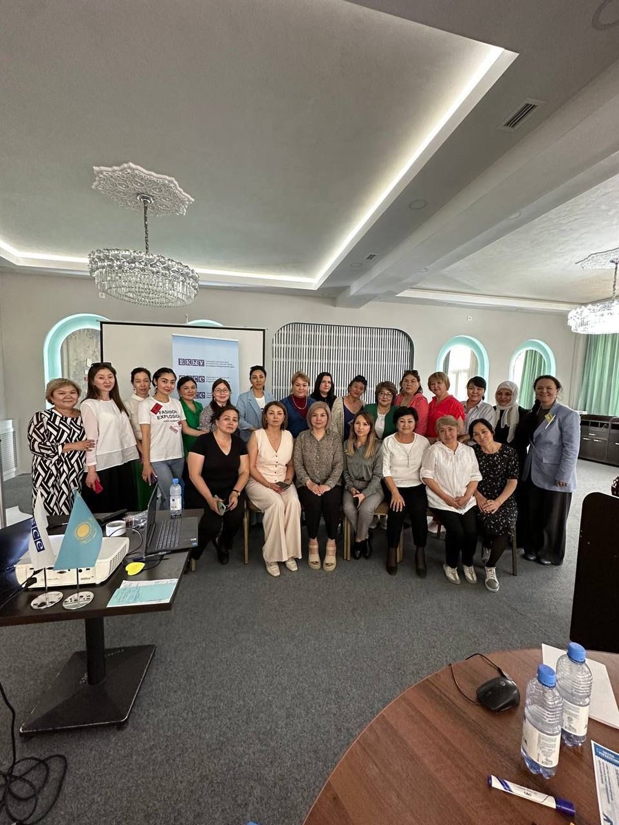 In co-operation w/ @ZertteuResearch, we organized a workshop for women entrepreneurs 👩‍💼💼 of Zhetysu region in Taldykorgan. 

Participants discussed:
✅ impact women's economic empowerment;
✅ overcome challenges faced;
✅ analyze programmes through a 'gender-sensitive' lens.