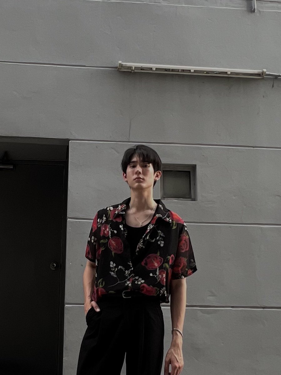 กษิบ๊อง (ปลูกผลเขือเทศ) tweet media