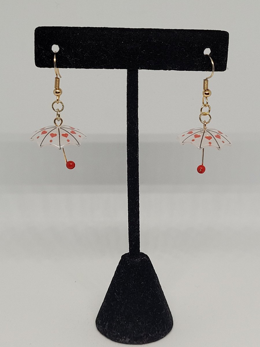 ddckaylee's tweet photo. Dropping in with our new gold earring collection ✨️

20% off your entire purchase thru 5/31, no coupon code needed!

https://t.co/fAIaUW4Pqu https://t.co/dJQQZYXh7G