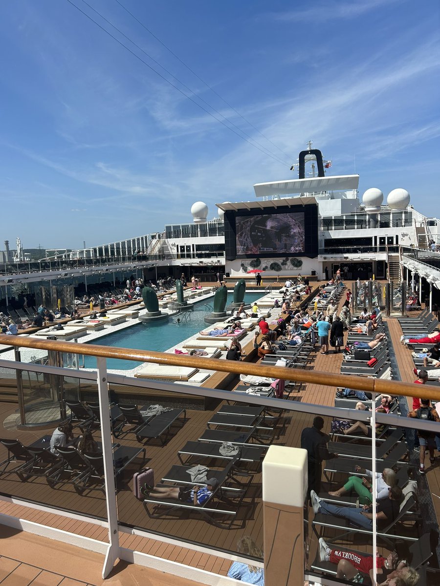 CraigJenel's tweet photo. 5 days away onboard the MSC Virtuosa. Fell lucky with the weather 🛳️🥵 https://t.co/QkP26t7Q9m