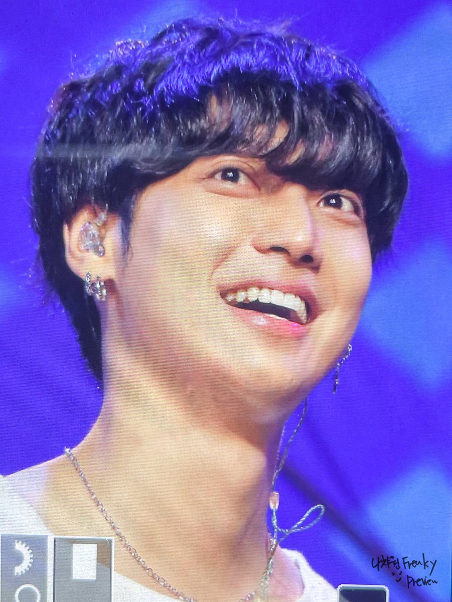 D4freakyKM's tweet photo. 230527🖤
BF 12th Anniversary Concert：Curtain Call
무신사 개러지 / 리허설 〈PREVIEW〉
#BF #광민 #Kwangmin @KM__950424 https://t.co/iJF4fqtFKi